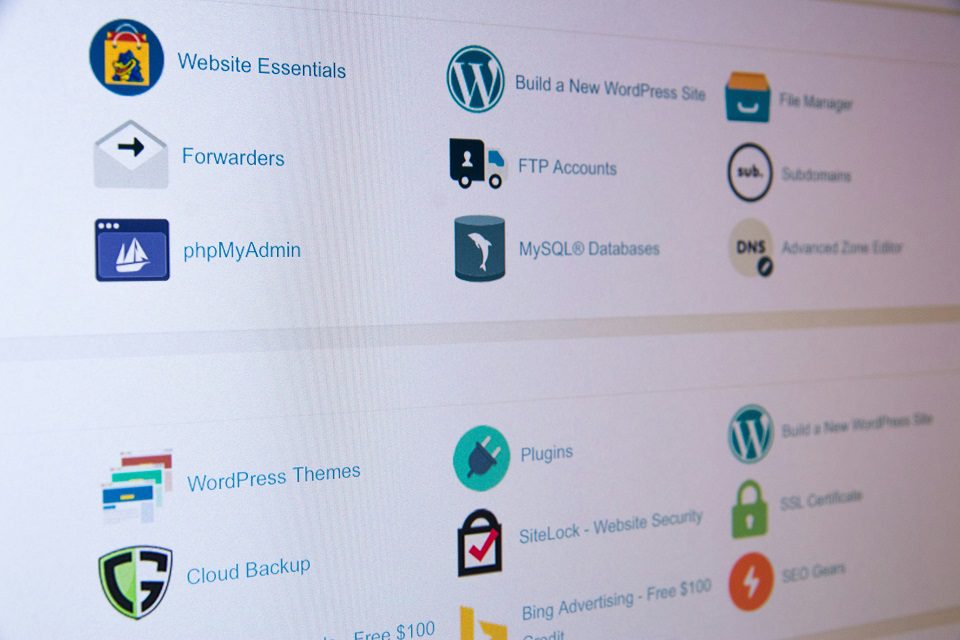 Trust elements and social proof on Vicstel Housing website